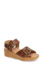 Women's Famolare Double Play Platform Sandal M - Green