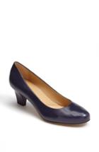 Women's Trotters Signature 'penelope' Pump .5 N - Blue