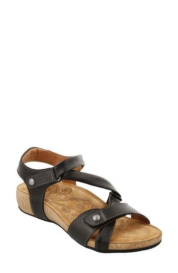 Women's Taos Universe Sandal -5.5us / 36eu - Black