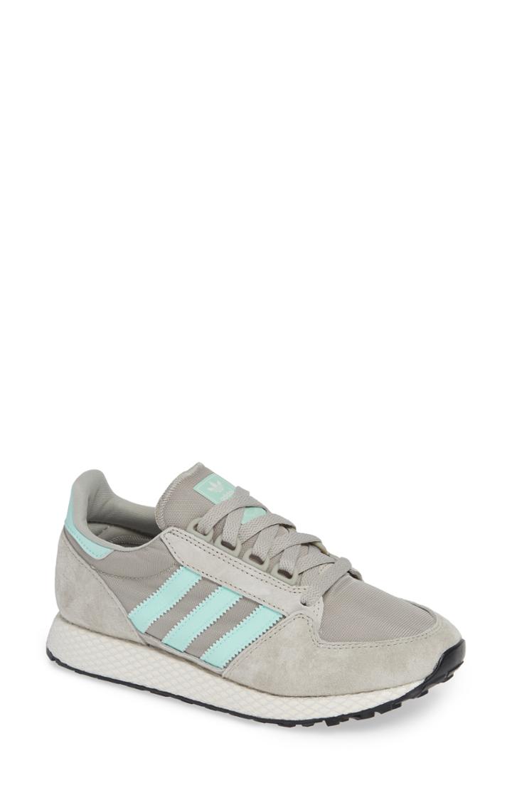 Women's Adidas Forest Grove Sneaker M - Grey