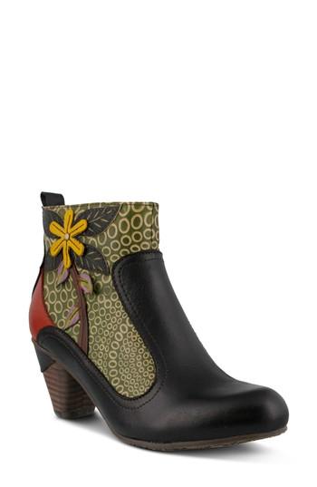 Women's L'artiste Dramatic Boot .5us / 39eu - Black