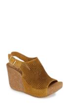 Women's Bos. & Co. Savona Wedge Sandal .5-8us / 38eu - Yellow