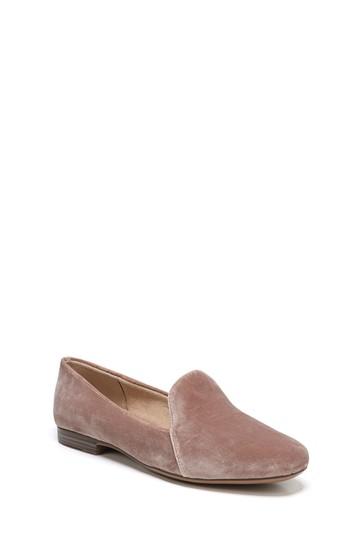 Women's Naturalizer Emiline Flat Loafer M - Pink