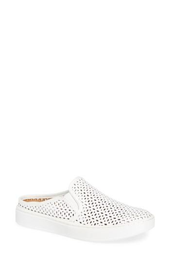 Women's Sofft Somers Ii Sneaker M - White