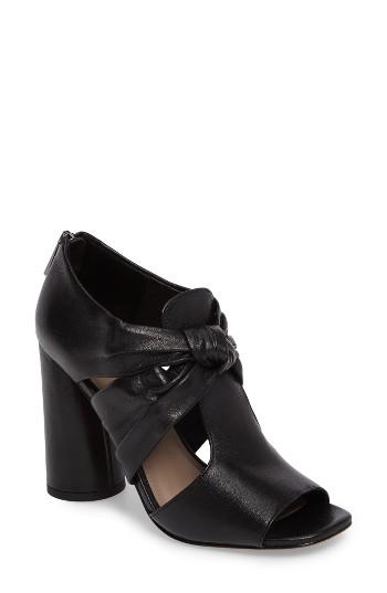 Women's Donald J Pliner Bailey Knotted Column Heel Sandal M - Black