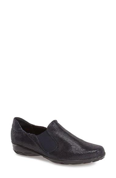 Women's Vaneli 'anemone' Loafer M - Blue (online Only)