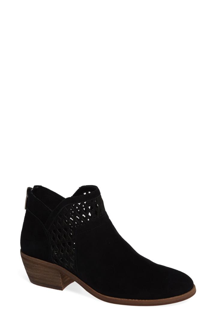 Women's Vince Camuto Perdula Boot .5 M - Black