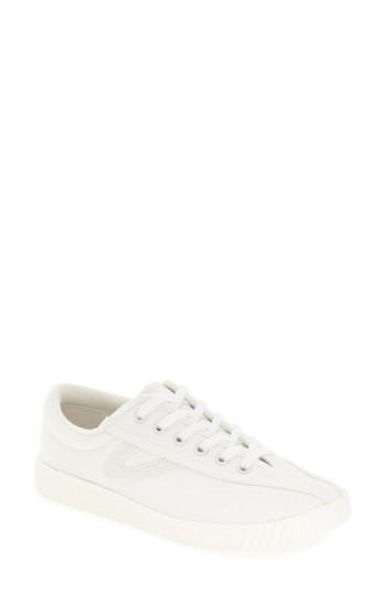 Women's Tretorn Nylite Sneaker, Size 6 M - White