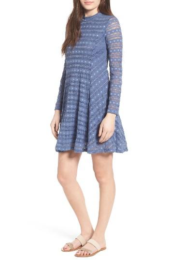 Women's Lush Lace Dress - Blue