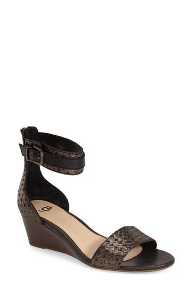 Women's Ugg 'char' Ankle Strap Wedge Sandal M - Black