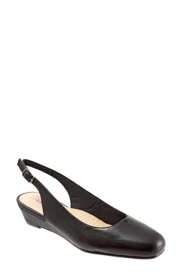 Women's Trotters Lenore Slingback Pump M - Black
