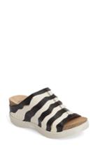 Women's Fly London Wynt Wedge Sandal .5-8us / 38eu - Black