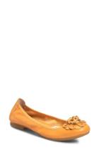 Women's B?rn Julianne Floral Flat M - Yellow