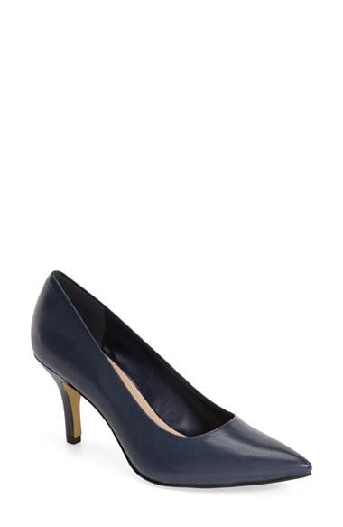 Women's Bella Vita 'define' Pointy Toe Pump Ww - Blue