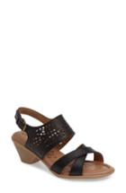 Women's Comfortiva Faith Wedge Sandal M - Black