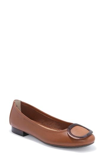 Women's Me Too Sena Flat .5 M - Brown