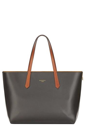 Givenchy Antigona Calfskin Leather Shopper - Black