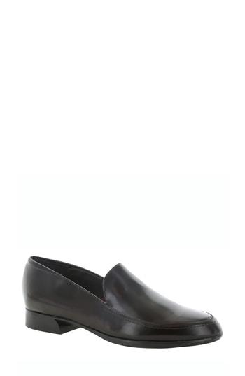 Women's Munro Harrison Loafer M - Brown