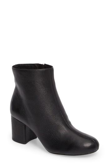 Women's Jessica Simpson Ruella Bootie .5 M - Black