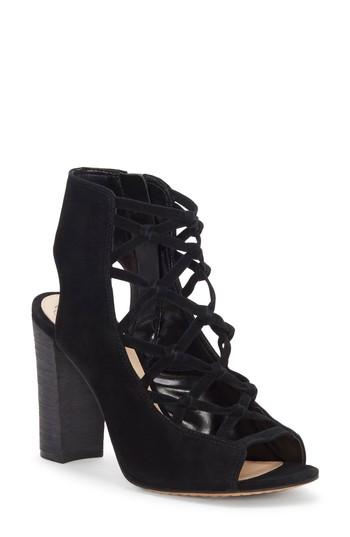 Women's Vince Camuto Stesha Sandal M - Black