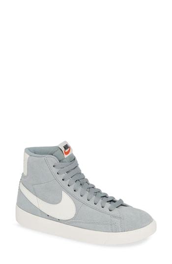 Women's Nike Blazer Mid Vintage Sneaker M - Green