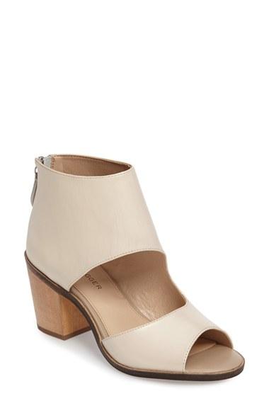 Women's Kelsi Dagger Brooklyn Kade Cutout Bootie .5 M - Beige