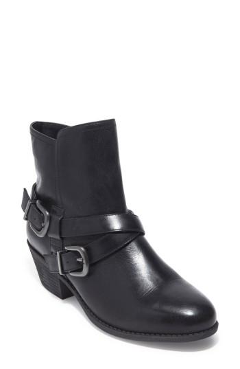 Women's Me Too Zuri Buckle Boot M - Black