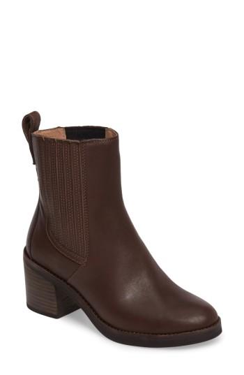 Women's Ugg Camden Chelsea Boot M - Brown