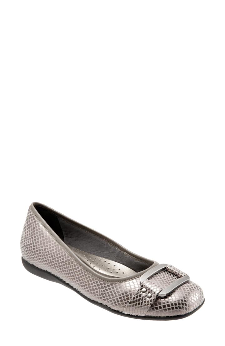 Women's Trotters 'sizzle Signature' Flat Ww - Metallic
