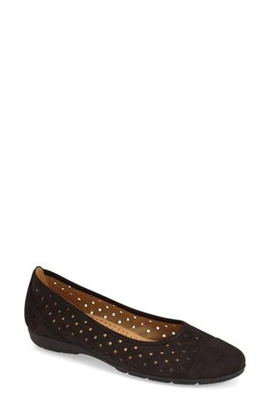 Women's Gabor Perforated Ballet Flat M - Black