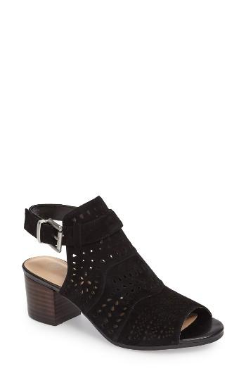 Women's Bella Vita Fonda Perforated Sandal Ww - Black