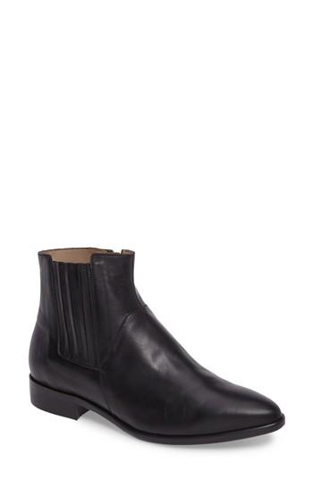 Women's Italeau Lunella Water-resistant Chelsea Bootie .5 Eu - Black