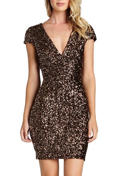 Women's Dress The Population 'zoe' Sequin V-neck Body-con Dress, Size Medium - Metallic
