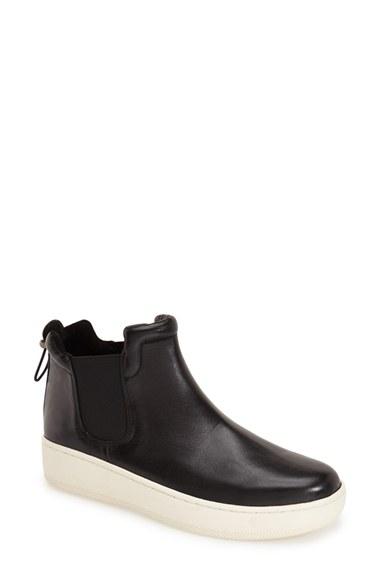 Women's Jslides 'joggle' Chelsea Platform Bootie (women)