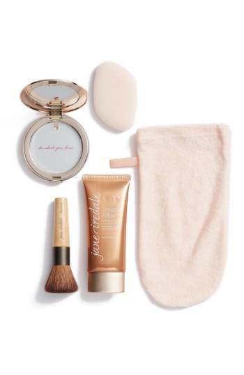 Jane Iredale Essentials Set -