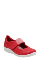 Women's Clarks Sillian Cala Sneaker .5 N - Red