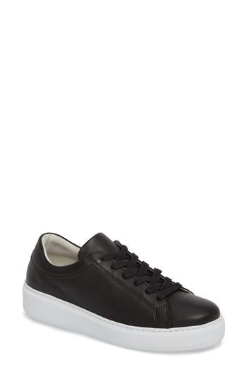 Women's Cloud Tully Sneaker .5-6us / 36eu - Black