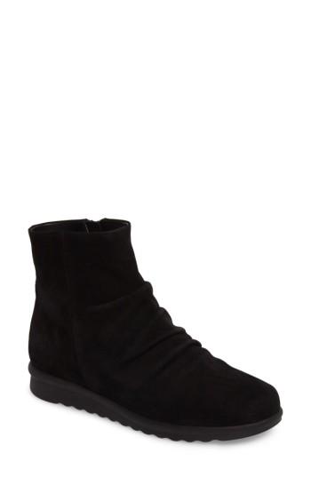 Women's Vaneli Dollie Bootie N - Black