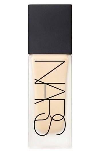 Nars All Day Luminous Weightless Liquid Foundation - Punjab