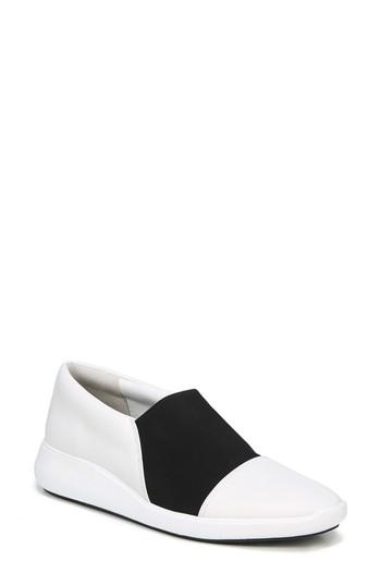 Women's Via Spiga Morgan Slip-on Sneaker .5 M - White