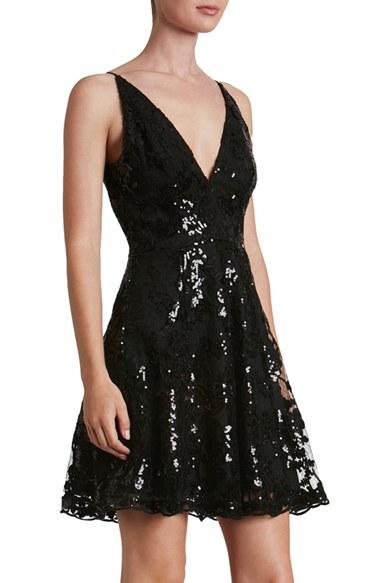 Women's Dress The Population 'morgan' Sequin Lace Fit & Flare Dress - Black