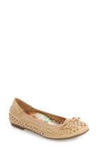 Women's Vionic 'surin' Perforated Ballet Flat .5 M - Beige