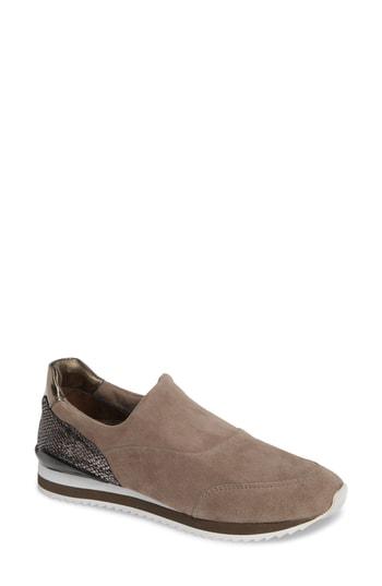 Women's Johnston & Murphy Jody Slip-on Sneaker M - Beige