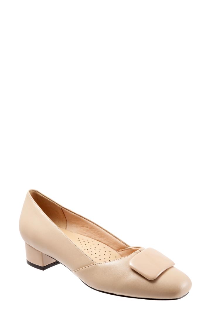 Women's Trotters Delse Pump W - Beige