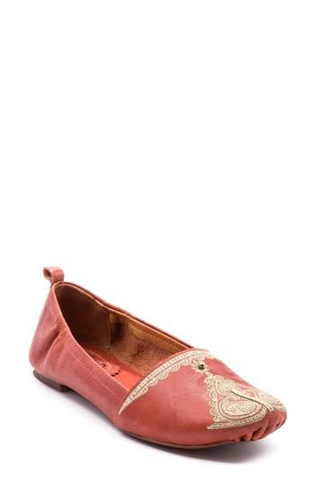 Women's Latigo Bonzai Embroidered Flat