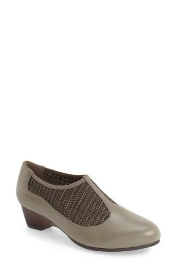 Women's Bella Vita Petra Demi Wedge Bootie .5 N - Grey