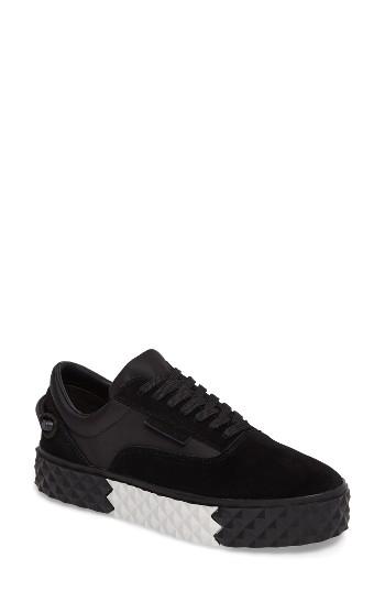 Women's Kendall + Kylie Reign Platform Sneaker M - Black