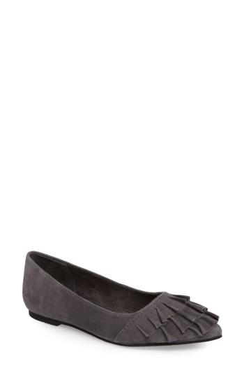 Women's Seychelles Downstage Pointy Toe Flat M - Grey