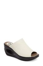 Women's Fly London Hima Platform Sandal .5-8us / 38eu - Ivory