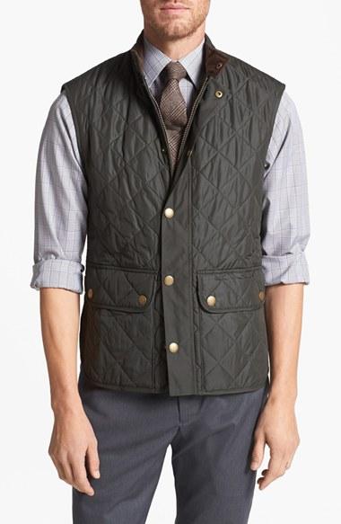 Men's Barbour 'lowerdale' Trim Fit Quilted Vest, Size - Green
